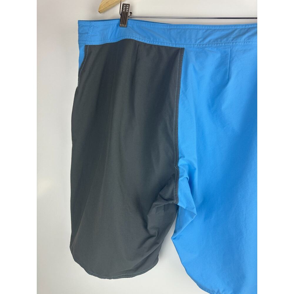 *Flawed Patagonia Men's Stretch Wavefarer Board Shorts Blue Gray Trunks Size 38 - Picture 11 of 13
